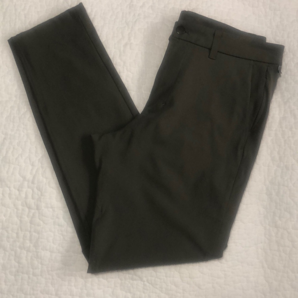 Men’s Lululemon commission pant slim 30 inch length size 33